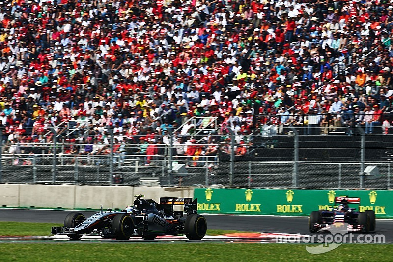 Perez wint Toro Rosso-gevechten voor eigen publiek: “Ik hoorde publiek juichen”
