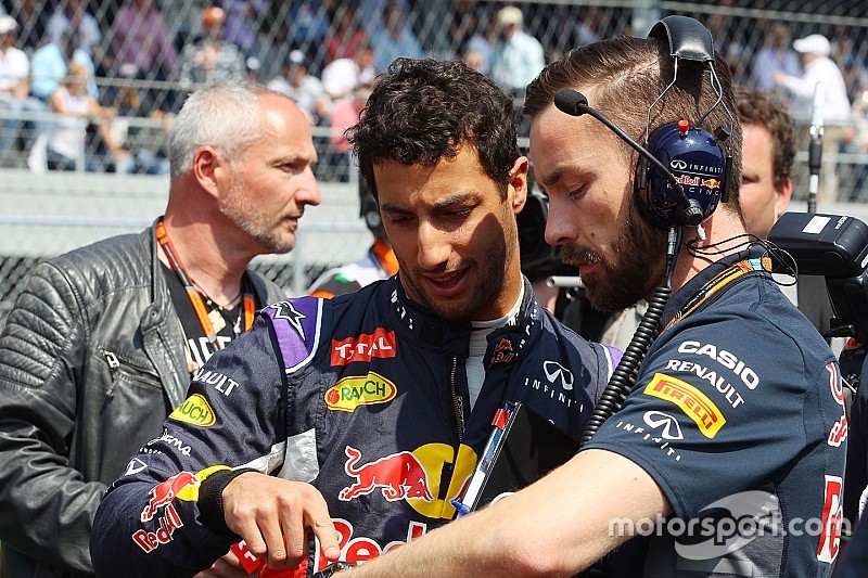 Dale Earnhardt Jr vorrebbe Ricciardo nella NASCAR