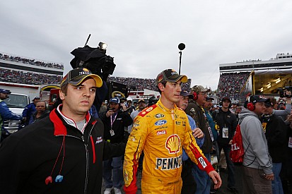 La NASCAR enquête sur l’accrochage Kenseth/Logano