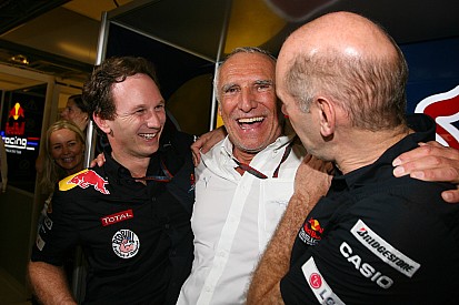 Mateschitz legt zich neer: 'Geen competitieve motor in 2016'