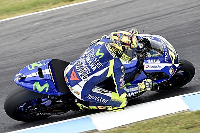 Valentino Rossi espère "se battre à armes égales" avec Lorenzo