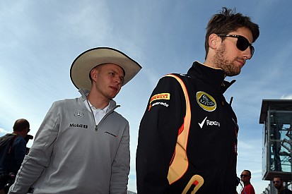 Haas admite que escolheria Magnussen caso Grosjean recusasse