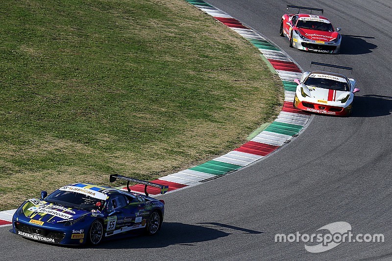 Santoponte doubles up in red-flagged second race