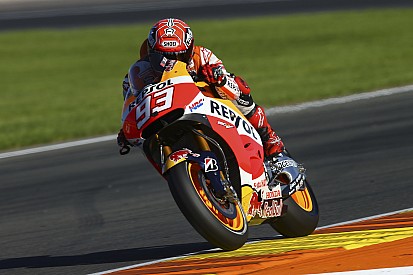 Double front row start for Repsol Honda in final race of 2015