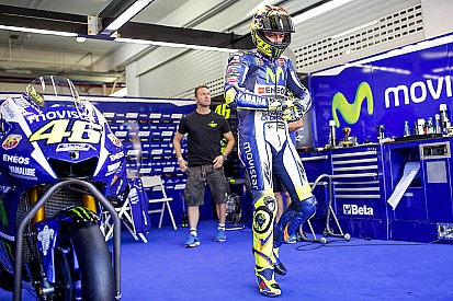 Schwantz: “Rossi was in trouble even without grid penalty”