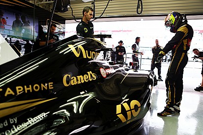Lotus: Имущество не конфисковано, команда выступит в Бразилии