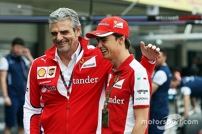 Maurizio Arrivabene, Ferrari Team Principal with Esteban Gutierrez, Ferrari Test and Reserve Driver