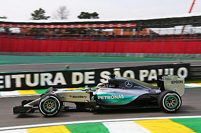 Brazilian GP: Hamilton leads from Rosberg in FP1