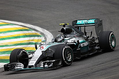 Rosberg dá troco em Hamilton e é o melhor da sexta-feira
