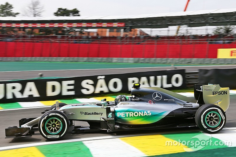 Formel 1 Brasilien: Ferrari eine Sekunde hinter Mercedes