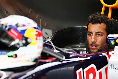 Ricciardo says new Renault engine still lacking power