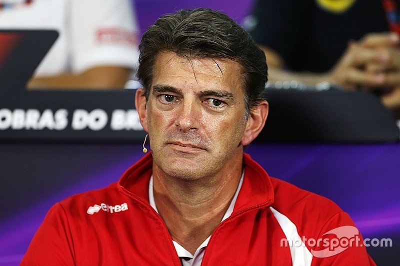 Lowdon lascia ad Abu Dhabi, ma Hellmund non entra
