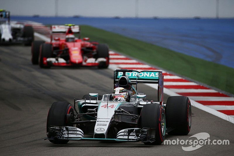 Боттас: Ferrari ещё не догнала Mercedes
