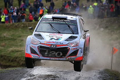 Galles, PS8: doppietta di Therry Neuville