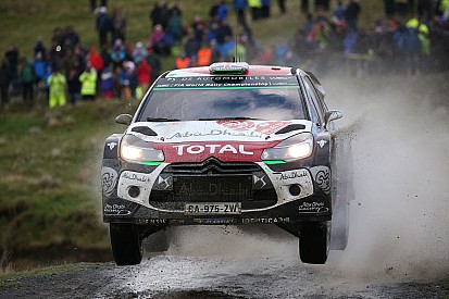 Wales WRC: Meeke takes lead as Ogier is slowed by Neuville roll