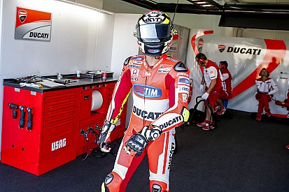 Iannone pensa al 2016 e decide di non operarsi