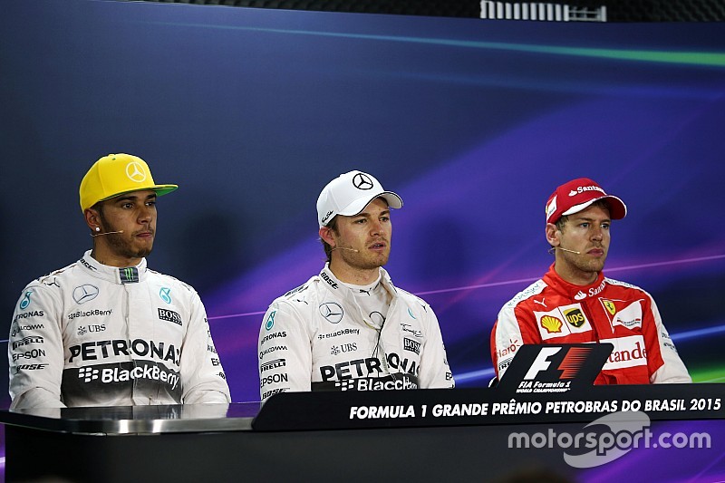 Lewis Hamilton, Mercedes AMG F1 com Nico Rosberg, Mercedes AMG F1 e Sebastian Vettel, Ferrari