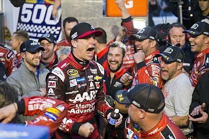 Martinsville win gave a real advantage to Team 24, says Gordon