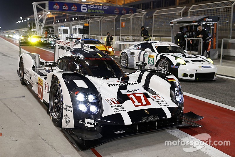 #17 Porsche Team Porsche 919 Hybrid: Timo Bernhard, Mark Webber, Brendon Hartley