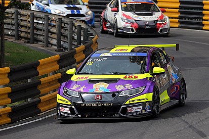 Pole Position perentoria di Rob Huff a Macao