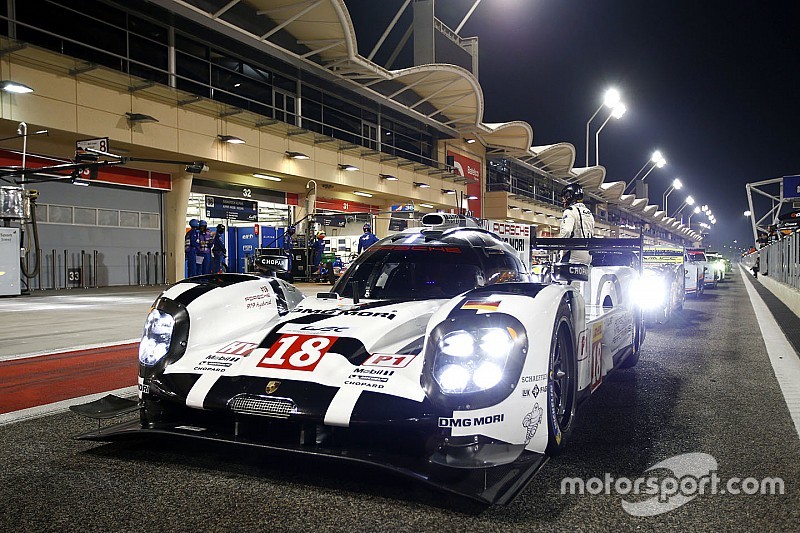 #18 Porsche Team Porsche 919 Hybrid: Romain Dumas, Neel Jani, Marc Lieb