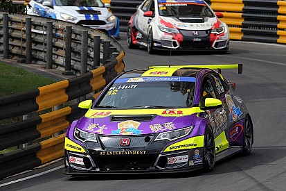 Rob Huff è sempre Re di Macao, trionfo in Gara 1