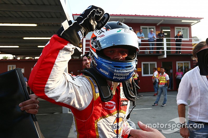 Le vainqueur Felix Rosenqvist, Prema Powerteam Dallara Mercedes-Benz