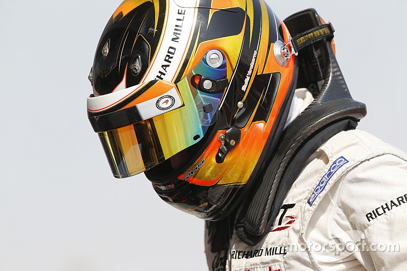 Engine trouble hampers Vandoorne's debut Super Formula test