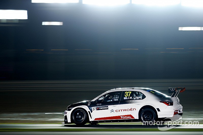 Qatar WTCC: Lopez dominates milestone night race