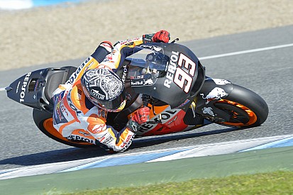 Marquez suffers two crashes on final test day of 2015
