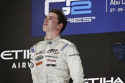 Victoire de Vandoorne qui entre au Panthéon du GP2!
