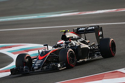 A day of mixed fortunes for McLaren drivers in Abu Dhabi