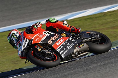 Ducati boucle ses essais 2015 avec Davies et Giugliano, de retour