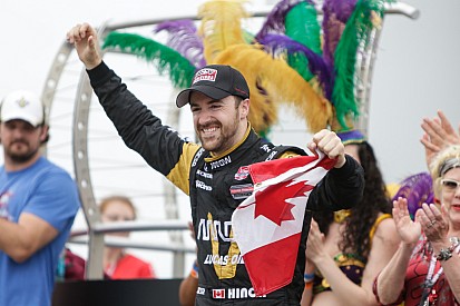 James Hinchcliffe arbeitet an Calgary-Rennen