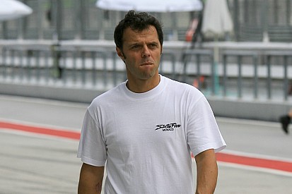 Loris Capirossi alla 12 Ore del Golfo con la Kessel Racing