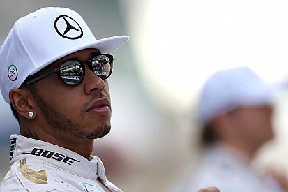 Hamilton says he can party and still win races