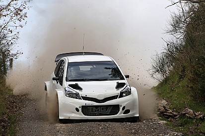 Toyota eyes three-car WRC return in 2017