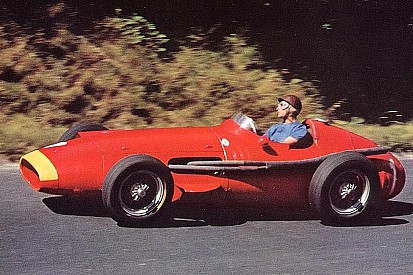 DNA test confirms Espinoza as Fangio's son