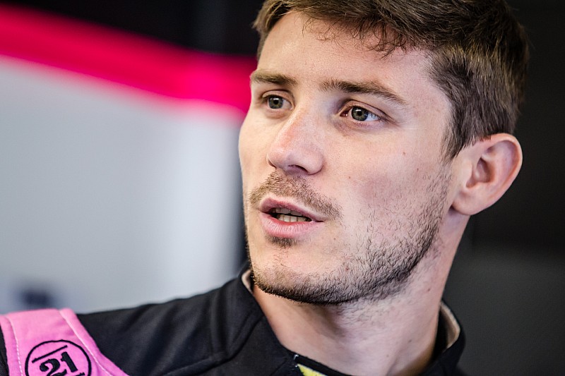 Estre signs with Porsche, Bamber and Tandy handed Le Mans return