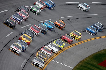 Top 10 NASCAR Sprint Cup drivers of 2015 - Part 1