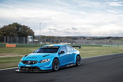 Volvo alignera Thed Björk et Frederik Ekblom en 2016