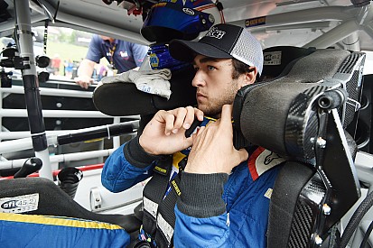 Rookie Chase Elliott begins life in Jeff Gordon's #24
