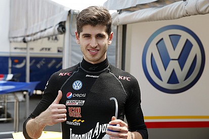 Master of F3 Giovinazzi stapt in sportscars