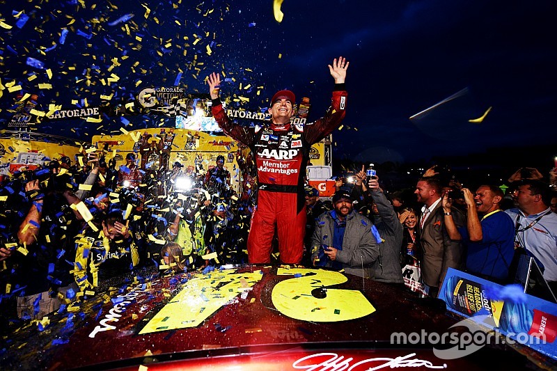 Le vainqueur Jeff Gordon, Hendrick Motorsports Chevrolet