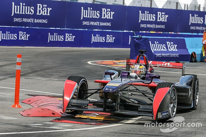 Vergne remontó del sitio 17 hasta la octava posición