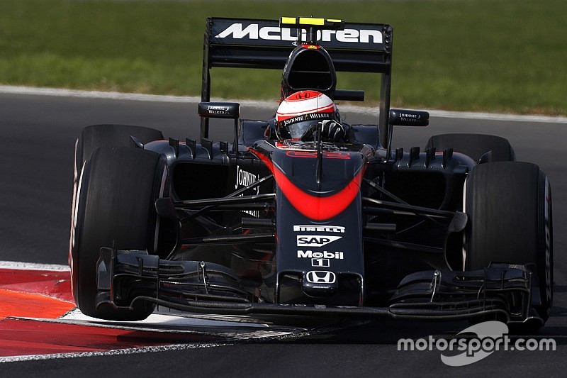 Newey sees Honda as a threat for 2016