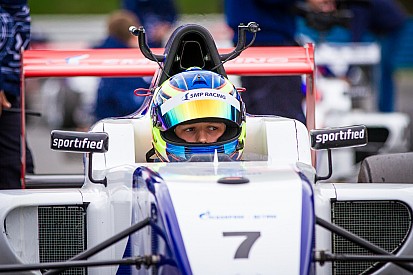 Двое россиян выступят за Fortec в ФR2.0
