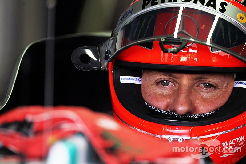 Schumacher qui marche à nouveau, une rumeur "irresponsable" et fausse