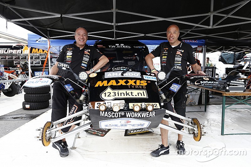 Dubbelinterview Tim en Tom Coronel: 'Het Klein Duimpje-idee'