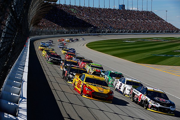 NASCAR 2016: Was ist alles neu?